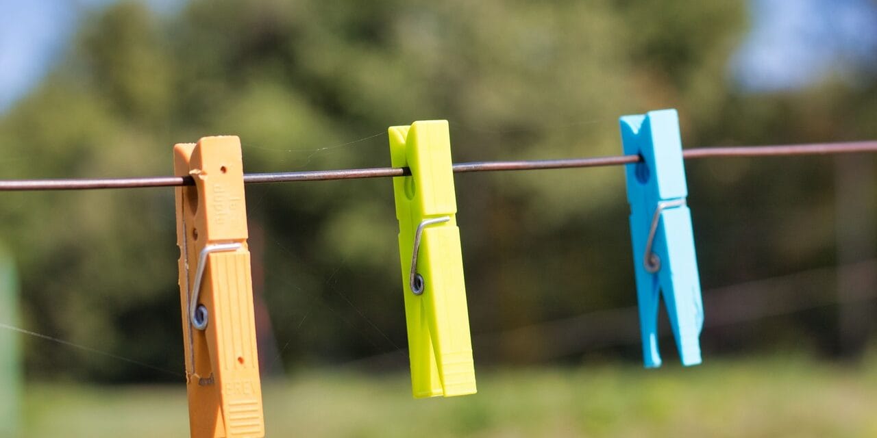 Comment installer un fil à linge ?